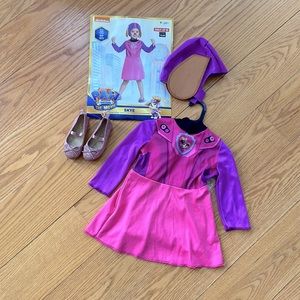 Skye costume sized 2T with shoes